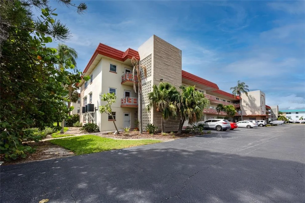 Unit for sale at 5840 30TH AVENUE S, GULFPORT, FL 33707