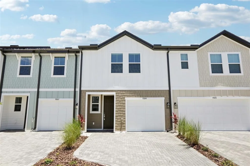 Unit for sale at 7558 DEER VALLEY CIRCLE, TAMPA, FL 33635