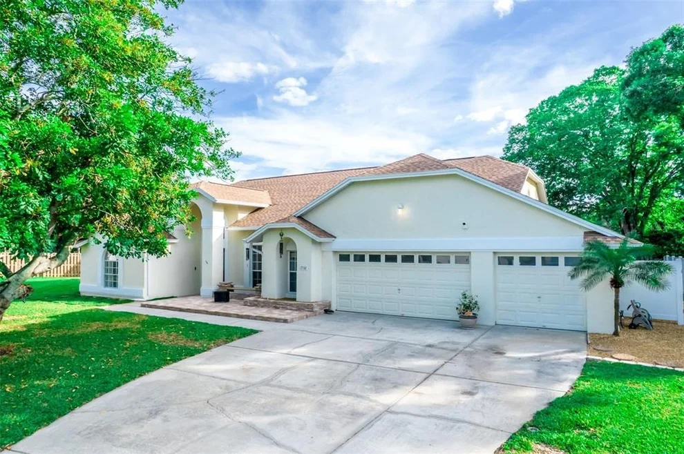 Unit for sale at 17102 LONGACRES LANE, ODESSA, FL 33556