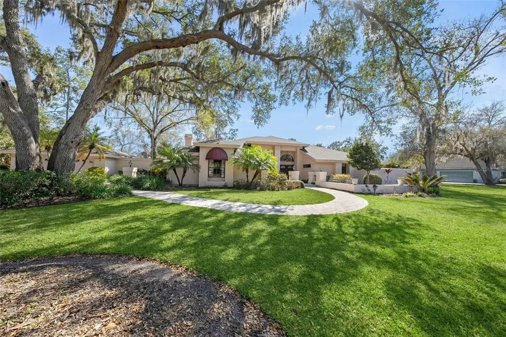 Unit for sale at 5125 WILLOW LEAF DRIVE, SARASOTA, FL 34241