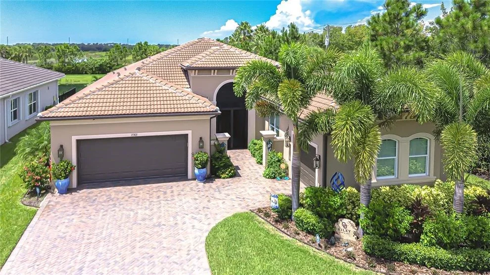 Unit for sale at 15303 VALENCIA DEL SOL STREET, WIMAUMA, FL 33598