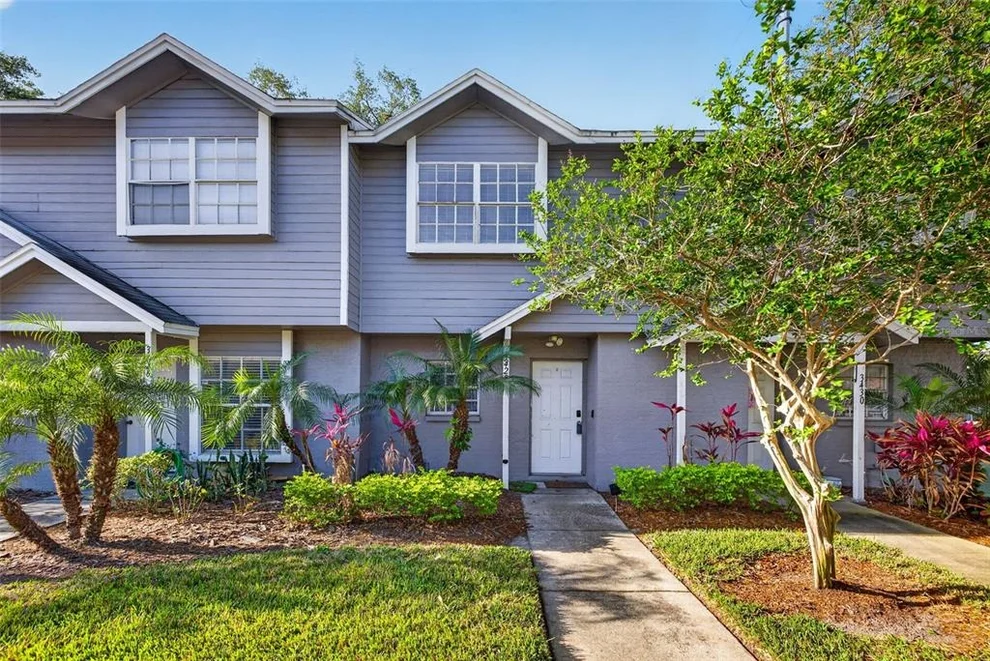 Unit for sale at 3428 ARBOR OAKS COURT, TAMPA, FL 33614
