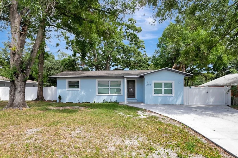 Unit for sale at 6703 N BOULEVARD, TAMPA, FL 33604