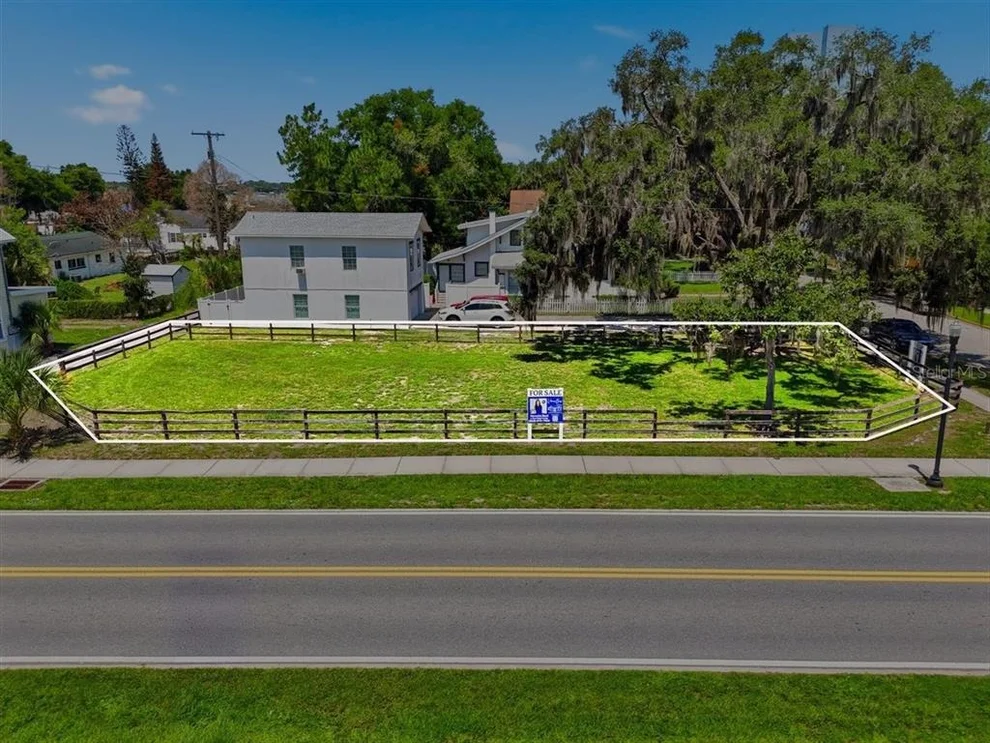 Unit for sale at 702 AVENUE A, WINTER HAVEN, FL 33880