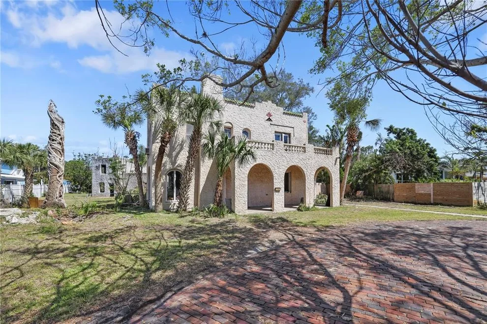 Unit for sale at 636 SUNSET DRIVE S, ST PETERSBURG, FL 33707