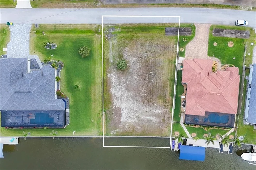 Unit for sale at 15426 SEAFOAM CIRCLE, PORT CHARLOTTE, FL 33981