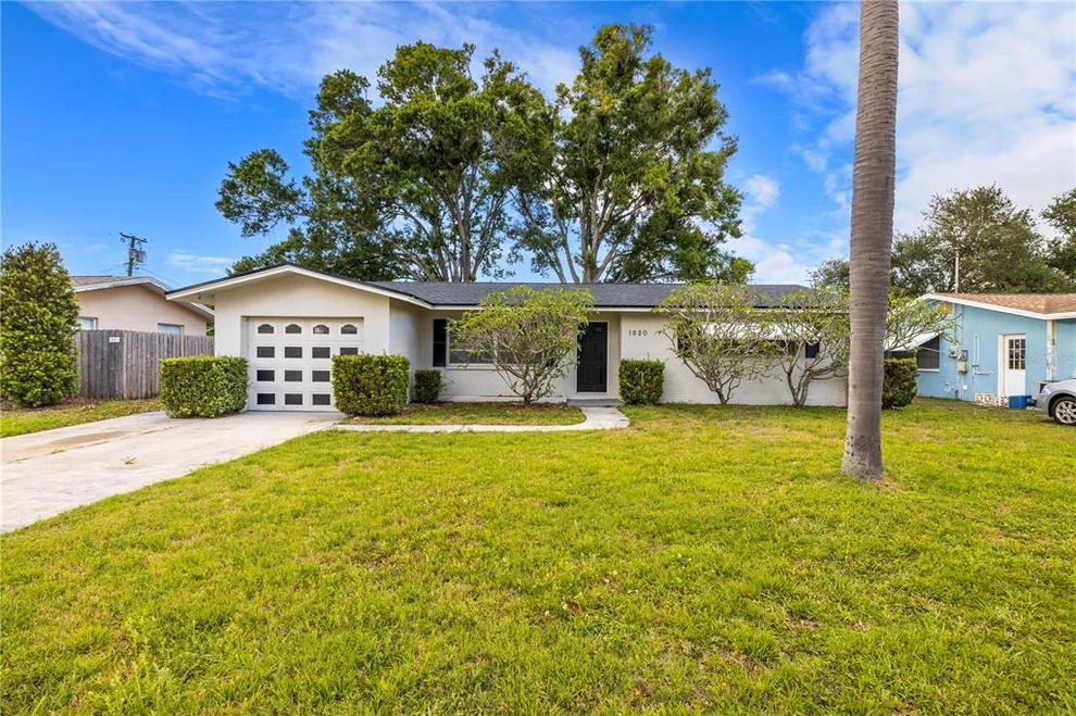 Unit for sale at 1820 PATLIN CIRCLE N, LARGO, FL 33770