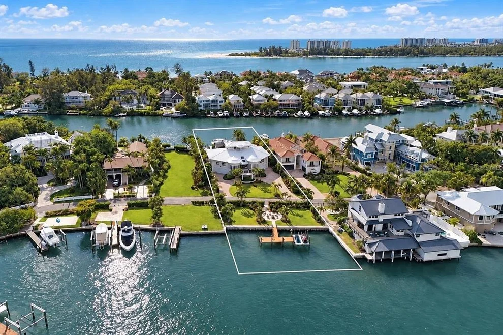 Unit for sale at 4034 ROBERTS POINT ROAD, SARASOTA, FL 34242