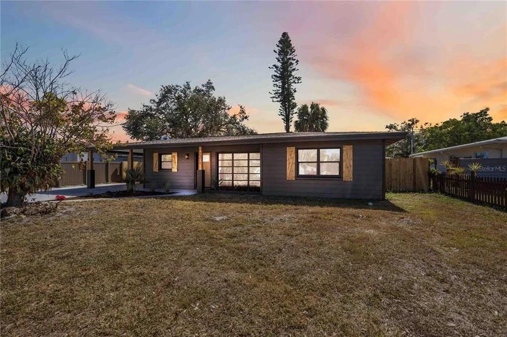 Unit for sale at 2770 WOOD STREET, SARASOTA, FL 34237