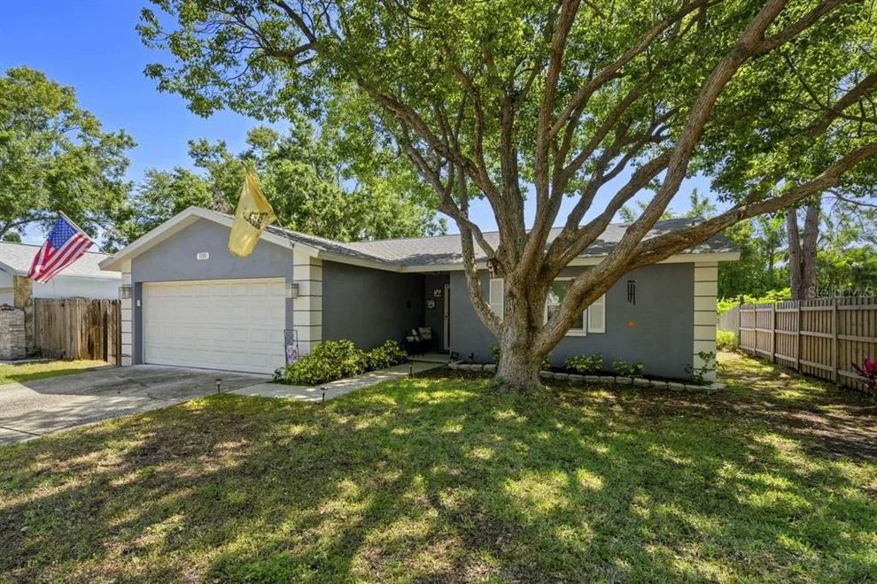 Unit for sale at 1393 CHESTERFIELD DRIVE, DUNEDIN, FL 34698