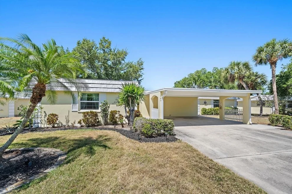 Unit for sale at 5940 DRIFTWOOD AVENUE, SARASOTA, FL 34231