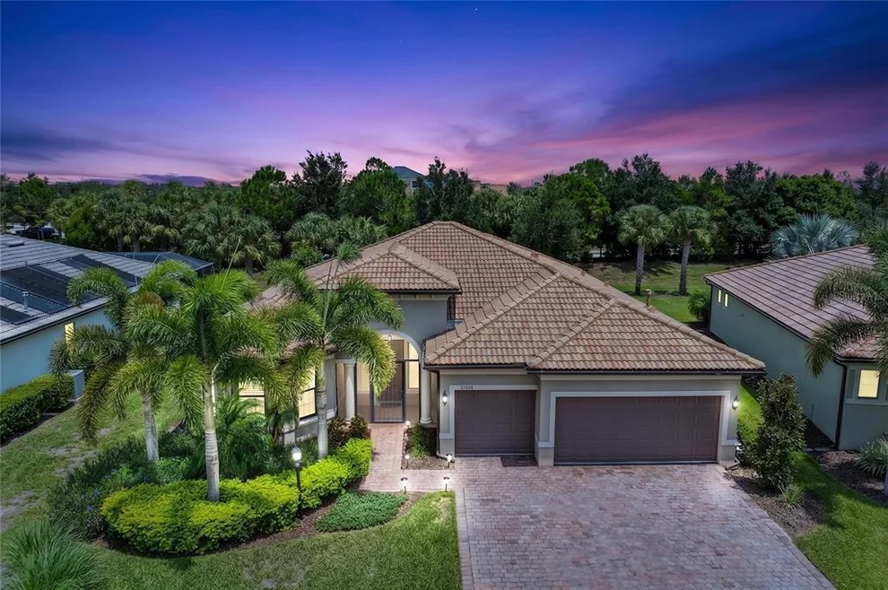 Unit for sale at 17226 SEAFORD WAY, LAKEWOOD RANCH, FL 34202
