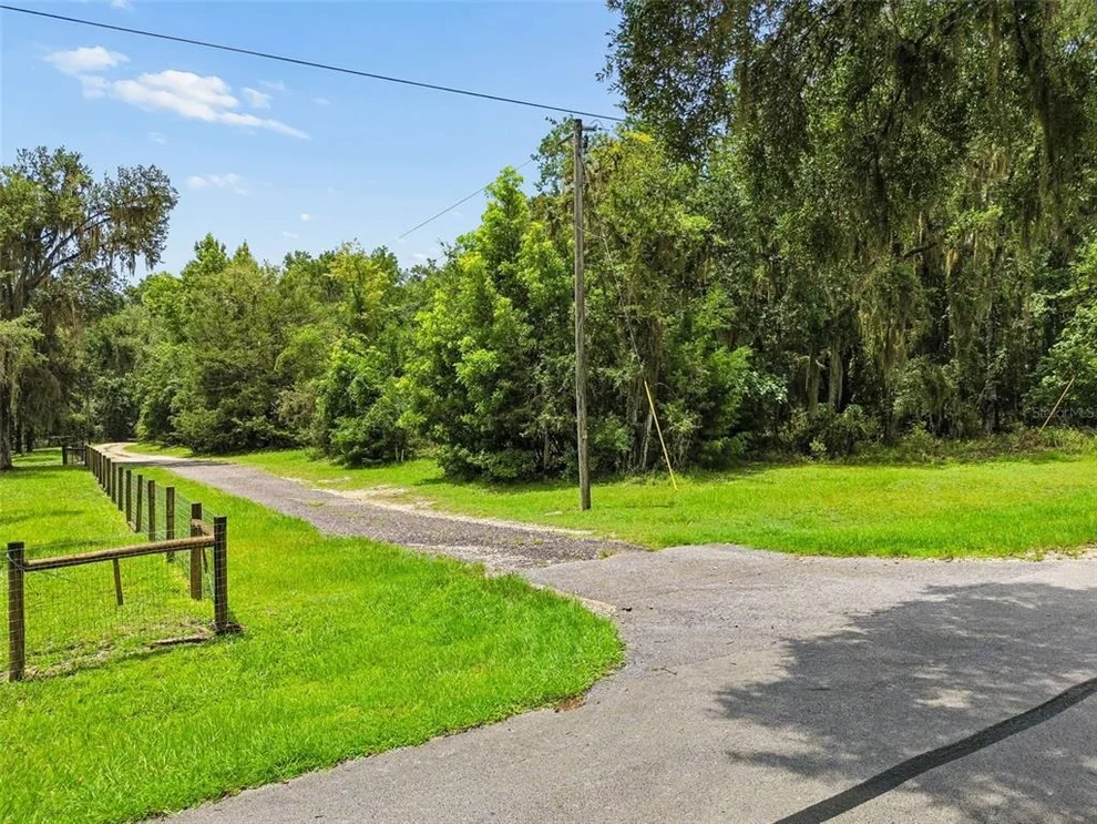 Unit for sale at 5111 E UNNAMED LANE, FLORAL CITY, FL 34436