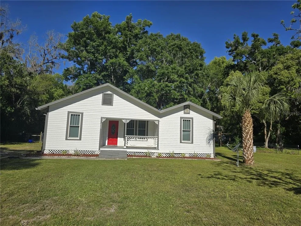 Unit for sale at 326 SE 2ND STREET, WILLISTON, FL 32696