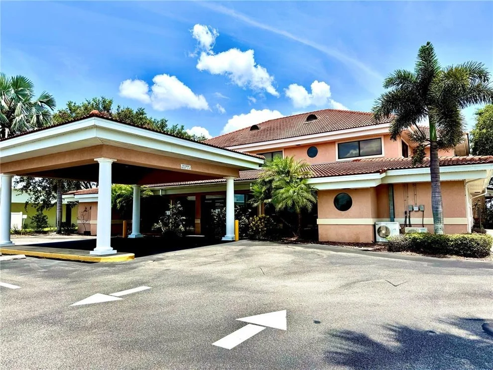 Unit for sale at 2237 US HIGHWAY 27 S, SEBRING, FL 33870
