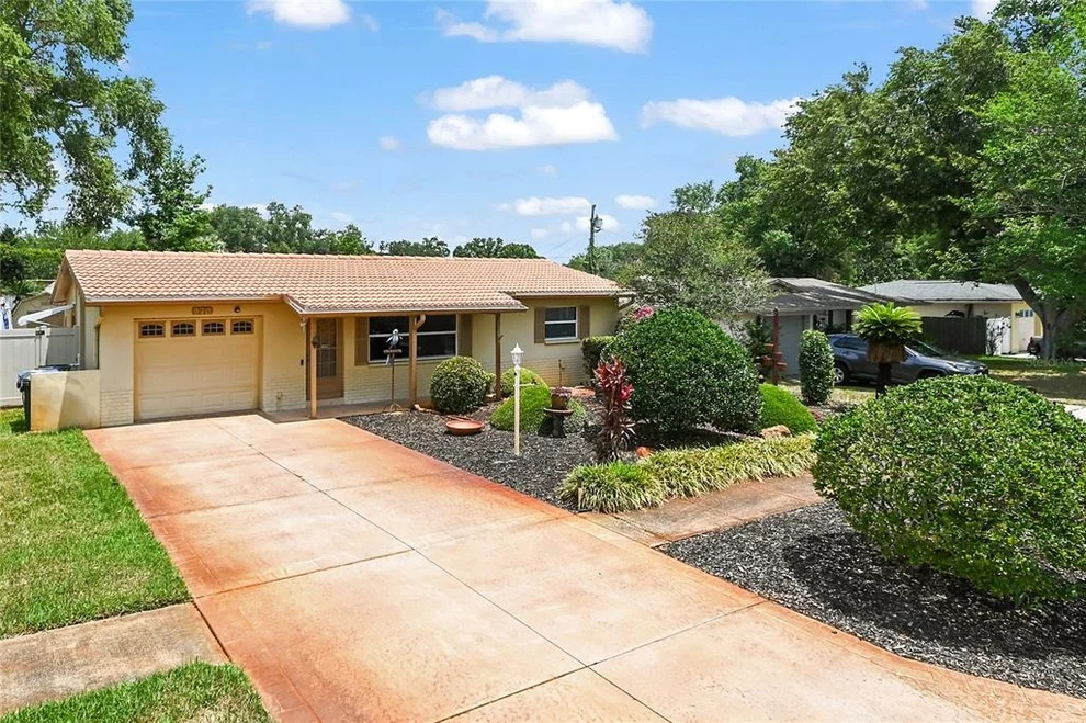 Unit for sale at 970 8TH AVENUE NE, LARGO, FL 33770