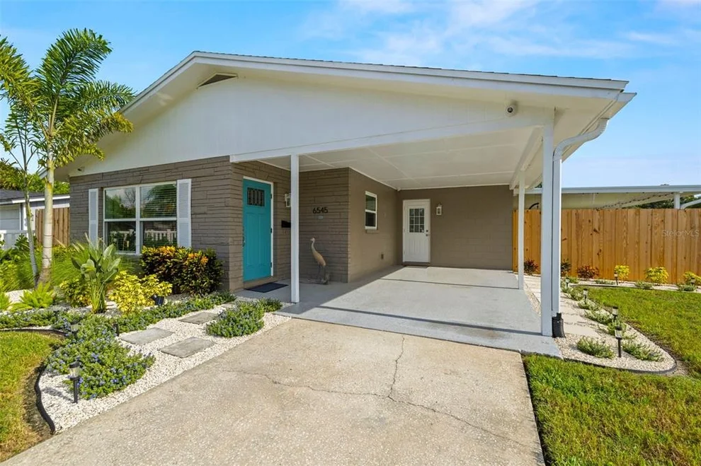 Unit for sale at 6545 S WEST SHORE CIRCLE, TAMPA, FL 33616