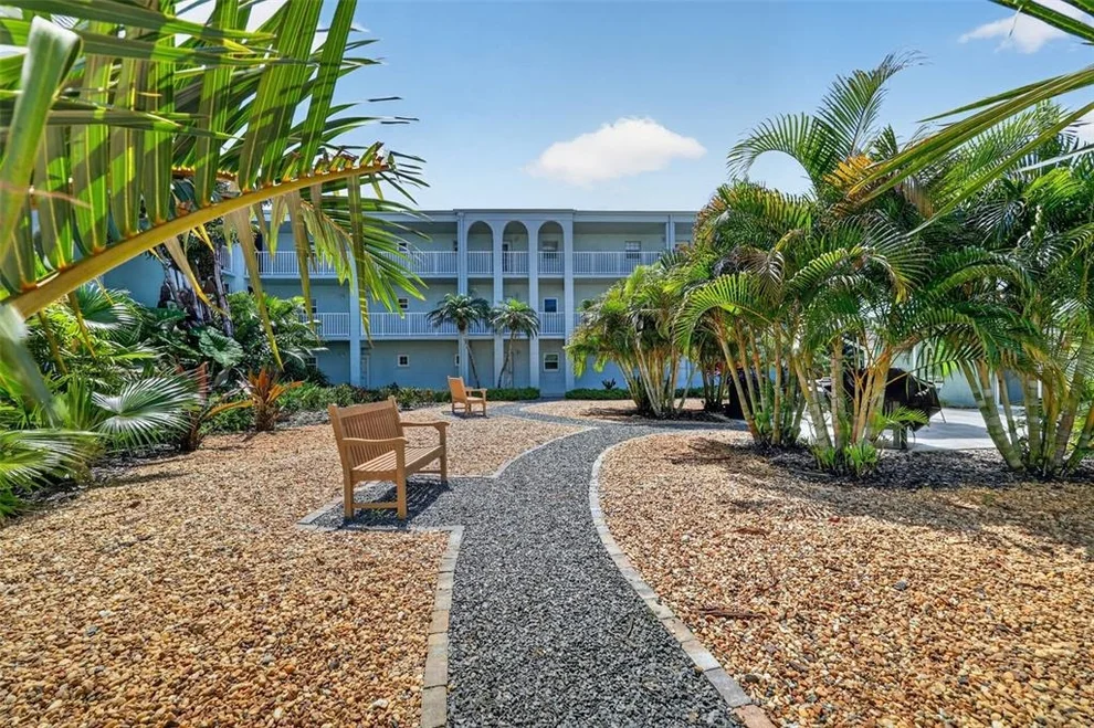 Unit for sale at 1706 BELLEAIR FOREST DRIVE, BELLEAIR, FL 33756