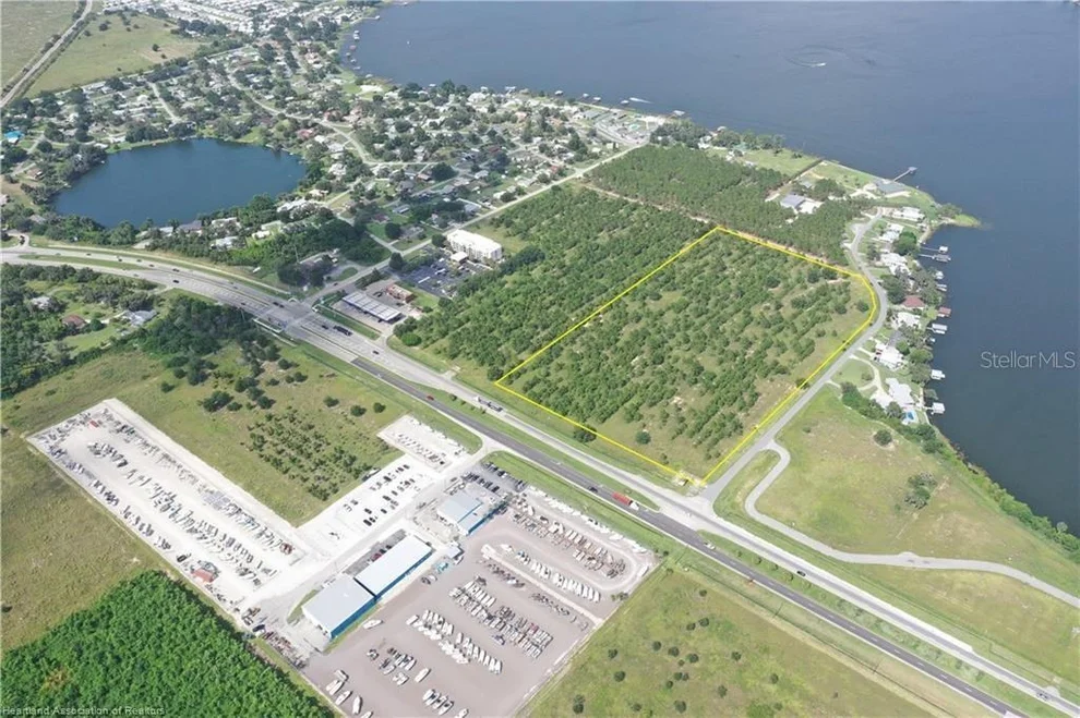 Unit for sale at 705 US 27 N, LAKE PLACID, FL 33852