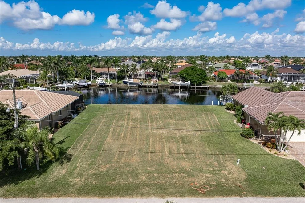 Unit for sale at 452 VALLETTA COURT, PUNTA GORDA, FL 33950