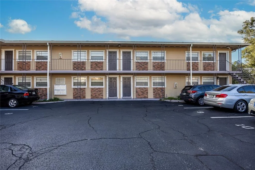 Unit for sale at 501 NW 15TH AVENUE, GAINESVILLE, FL 32601