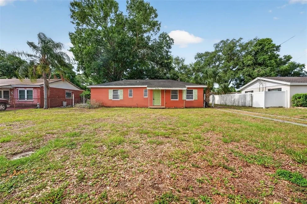 Unit for sale at 3908 W LEILA AVENUE, TAMPA, FL 33616