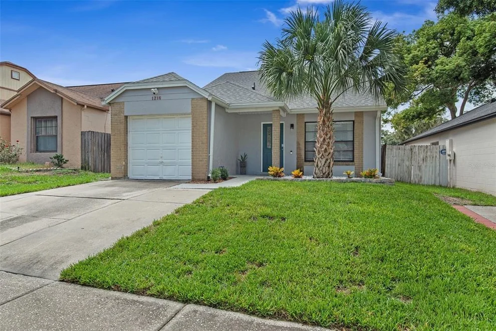 Unit for sale at 1216 PIN OAK DRIVE, APOPKA, FL 32703