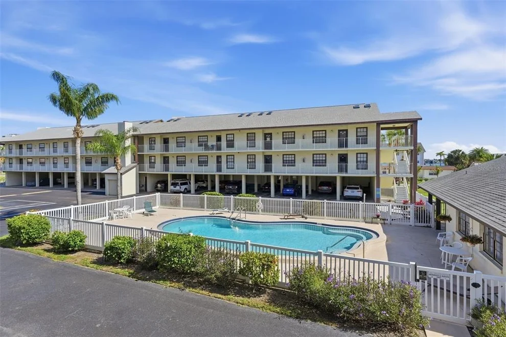 Unit for sale at 340 CAUSEWAY BOULEVARD, DUNEDIN, FL 34698