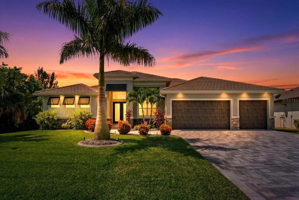 Unit for sale at 15672 LAKELAND CIRCLE, PORT CHARLOTTE, FL 33981