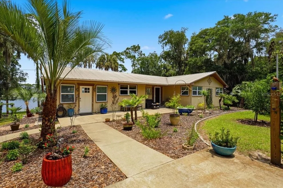 Unit for sale at 460 LAKE COMO DRIVE, POMONA PARK, FL 32181