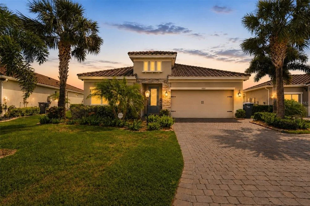 Unit for sale at 13212 SAW PALM CREEK TRAIL, LAKEWOOD RANCH, FL 34211