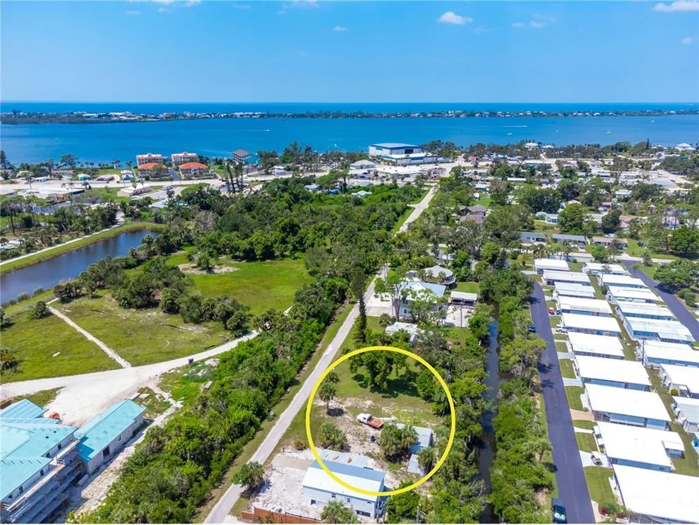 Unit for sale at 240 RIVERVIEW AVENUE, ENGLEWOOD, FL 34223