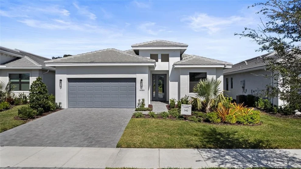 Unit for sale at 4984 FAIRHOPE CIRCLE, LAKEWOOD RANCH, FL 34211