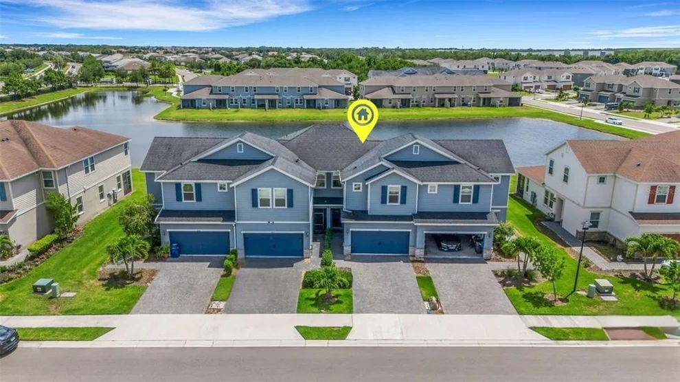 Unit for sale at 11610 WOODLEAF DRIVE, LAKEWOOD RANCH, FL 34211