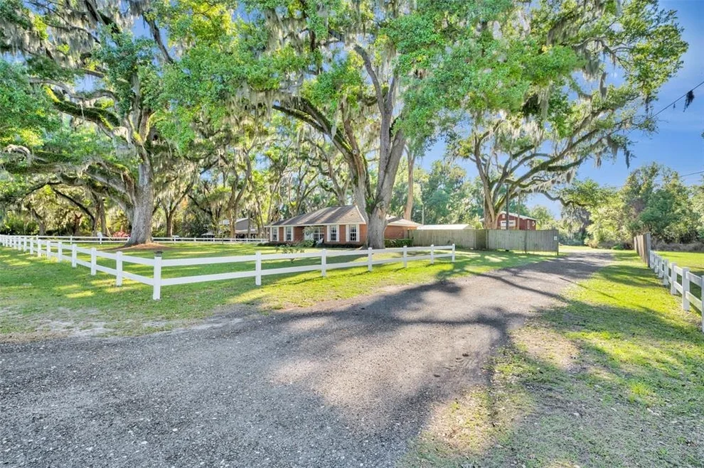 Unit for sale at 26721 BLOOMFIELD AVENUE, YALAHA, FL 34797