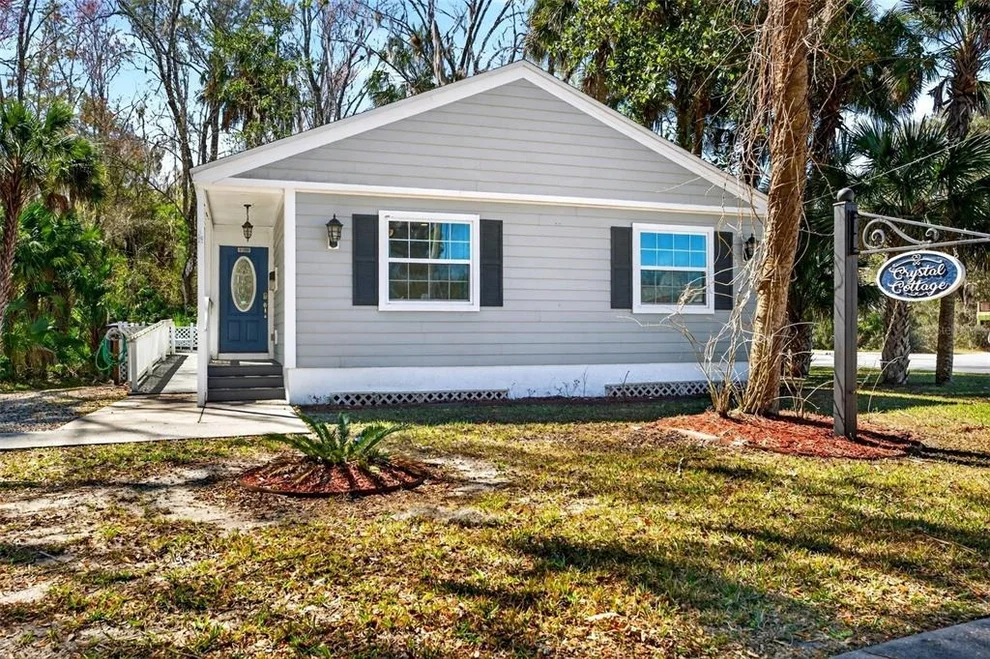 Unit for sale at 110 NE CRYSTAL STREET, CRYSTAL RIVER, FL 34428