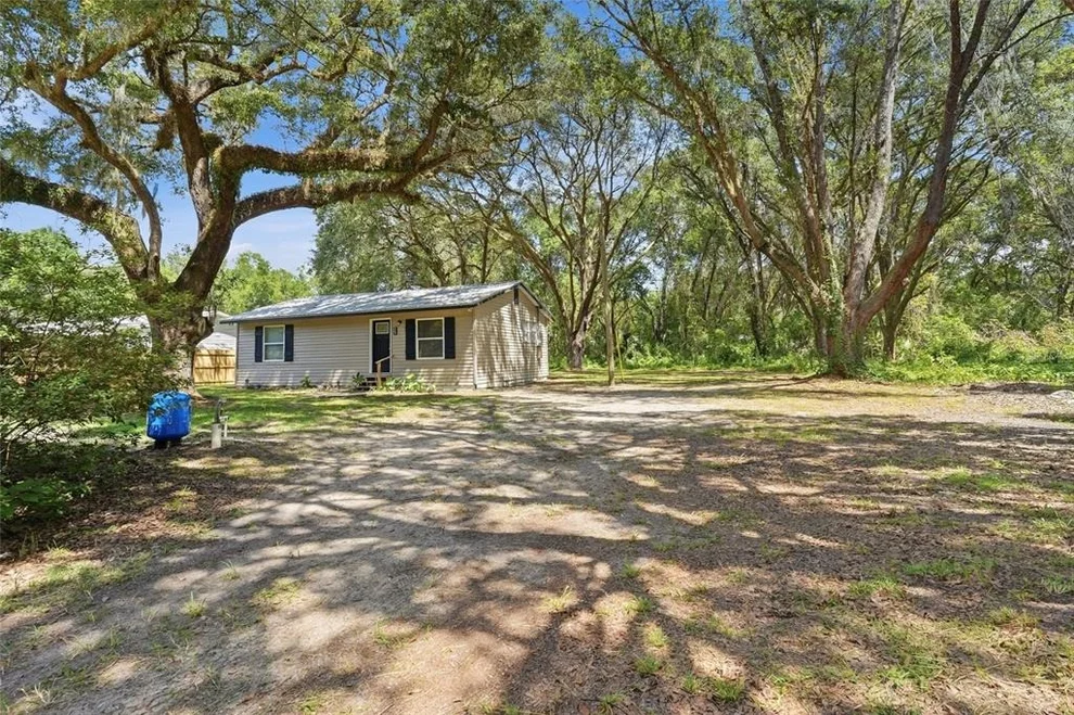 Unit for sale at 924 MALTAS AVENUE, INTERLACHEN, FL 32148