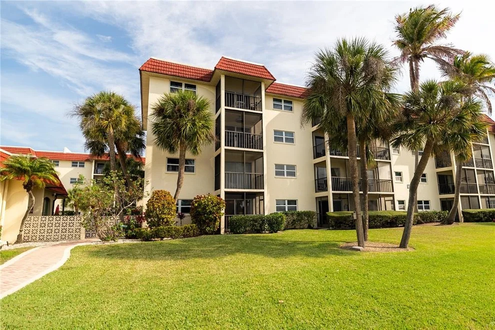 Unit for sale at 925 BEACH ROAD, SARASOTA, FL 34242