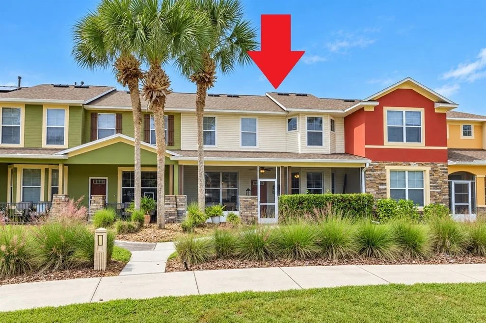 Unit for sale at 27239 WHITE PLAINS WAY, LEESBURG, FL 34748