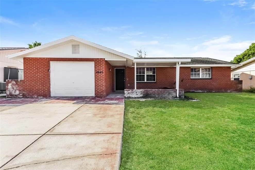 Unit for sale at 6840 TIERRA VERDE STREET, PORT RICHEY, FL 34668
