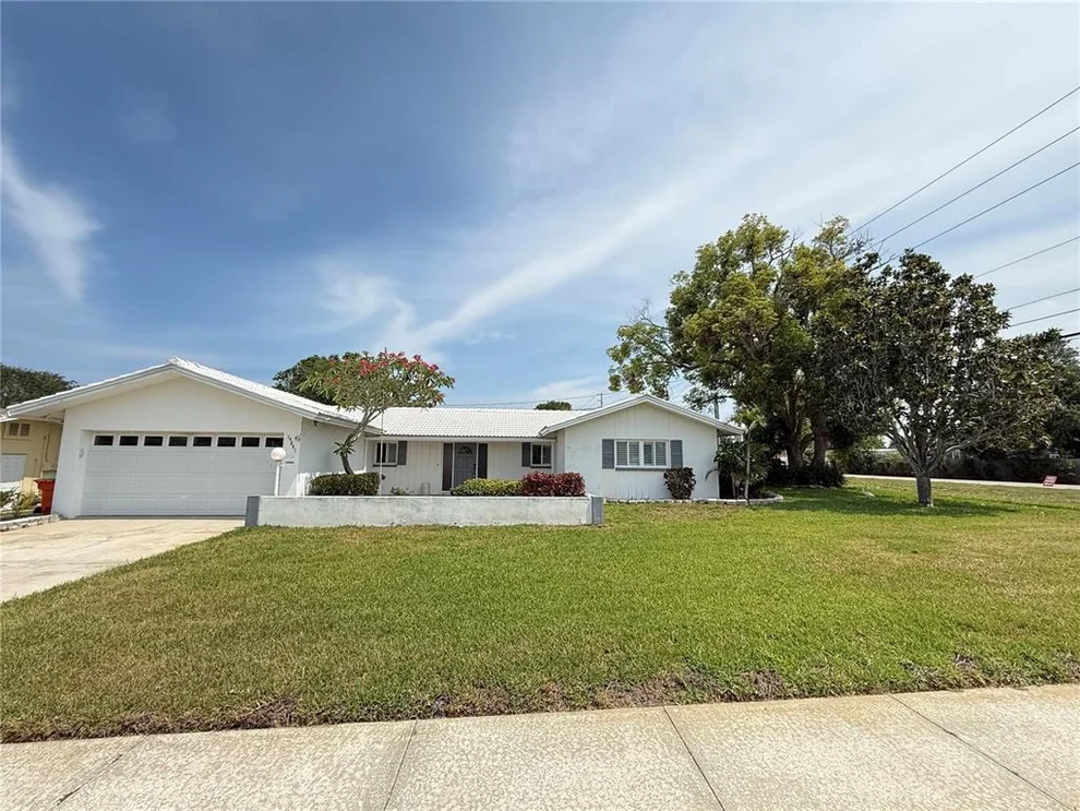 Unit for sale at 14001 YACHT CLUB BOULEVARD, SEMINOLE, FL 33776