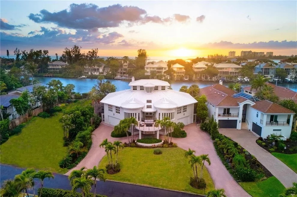 Unit for sale at 4034 ROBERTS POINT ROAD, SARASOTA, FL 34242