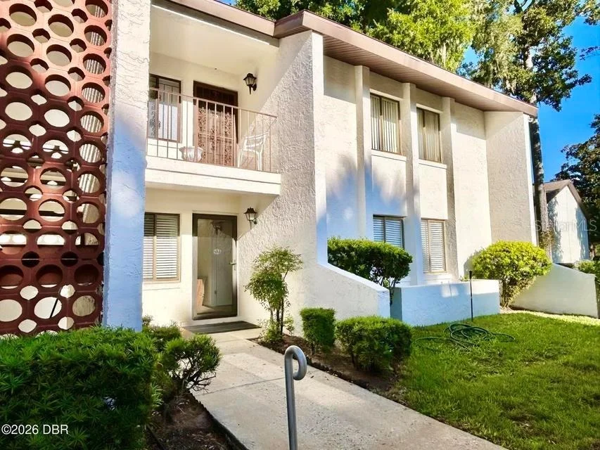 1 Tomoka Oaks Boulevard