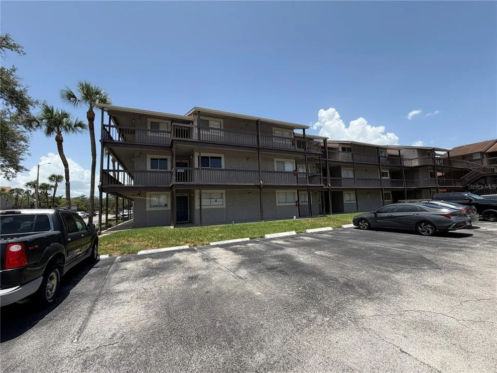Unit for sale at 6308 NEWTOWN CIRCLE, TAMPA, FL 33615