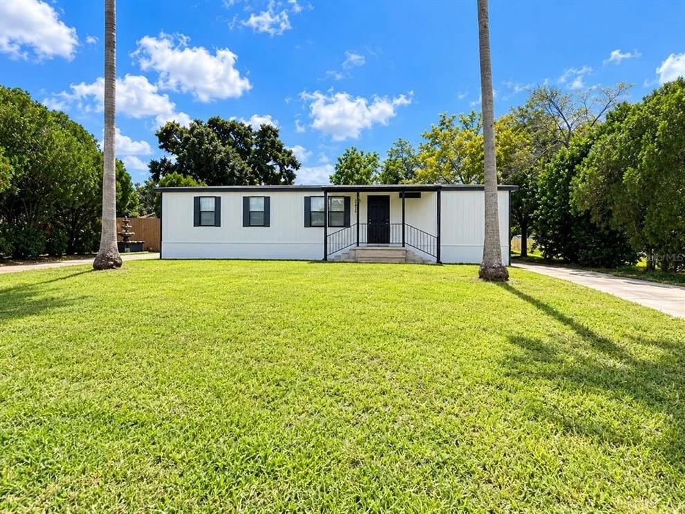 Unit for sale at 4808 ROLLINGLEN LOOP W, LAKELAND, FL 33810