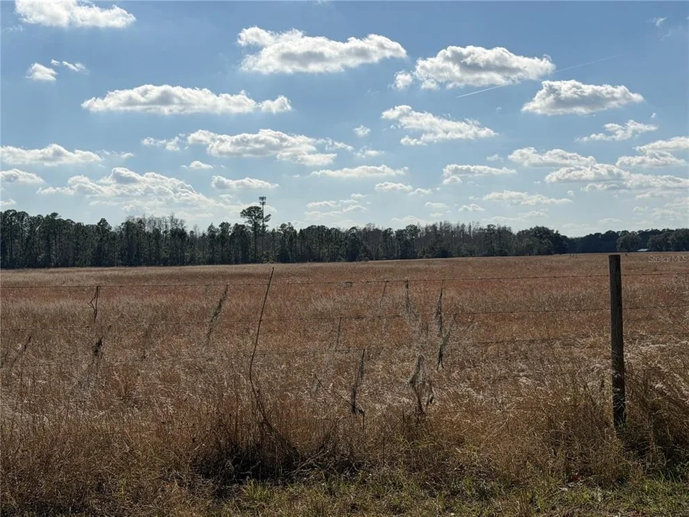 Unit for sale at LAKE ERIE, GROVELAND, FL 34736