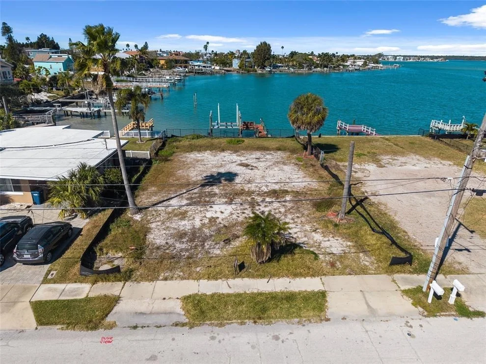Unit for sale at 15307 HARBOR DRIVE, MADEIRA BEACH, FL 33708