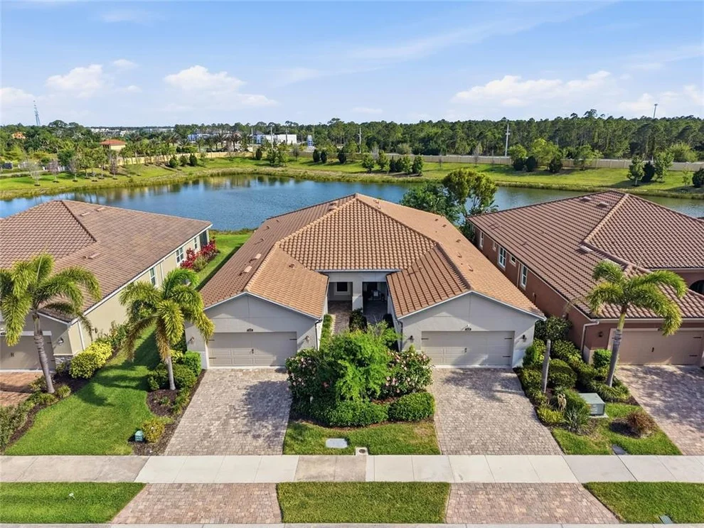 Unit for sale at 11929 TAPESTRY LN, VENICE, FL 34293