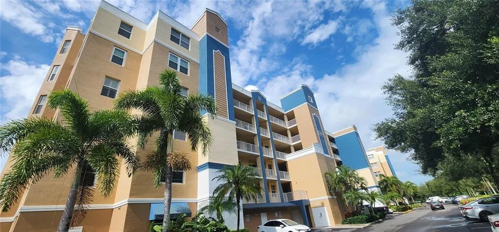 Unit for sale at 960 STARKEY ROAD, LARGO, FL 33771