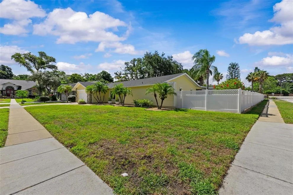 Unit for sale at 2828 BRIDLEWOOD COURT, PALM HARBOR, FL 34683
